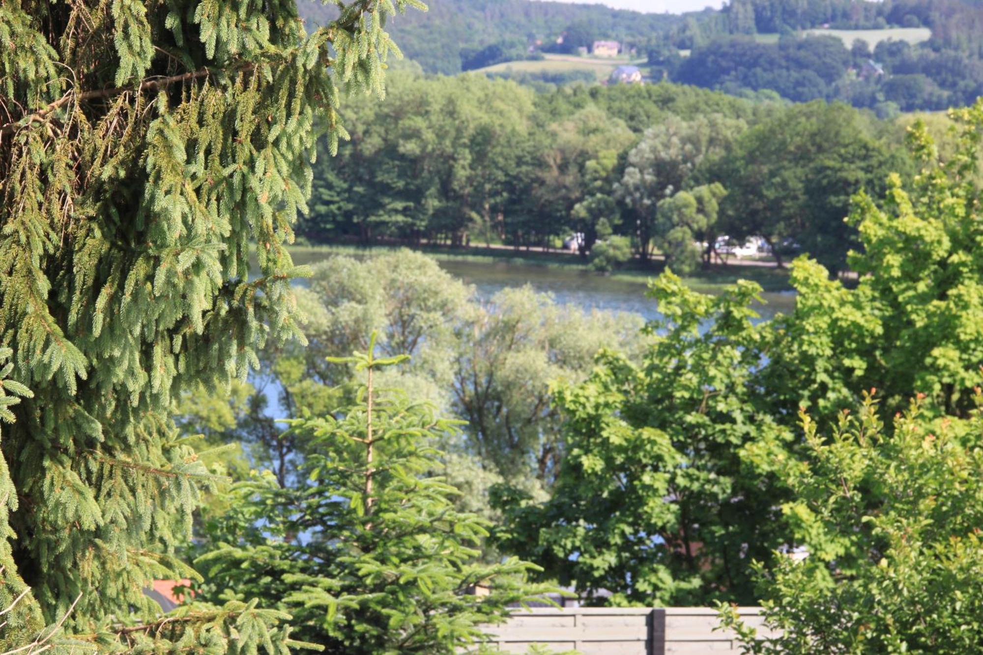 Mira - Mira Pokoje Z Widokiem Na Jezioro Chmielno Exterior foto